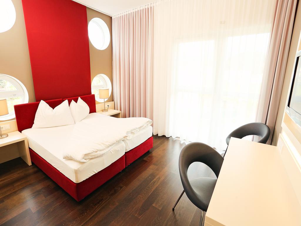 Hotel Royal X Seeboden Kamer foto